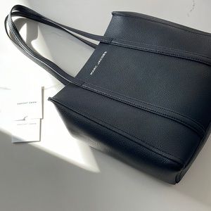 New without tags Marc Jacobs The Shopper Tote,Bag black leather